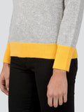 Classic Crew Neck Sweater_CB_Light Grey/Yellow